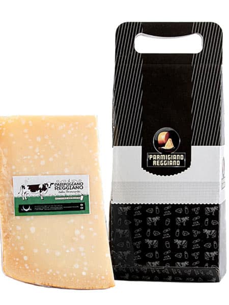 Caseificio-Parmigiano-Reggiano-Parma-Lombardia