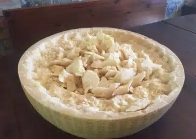 tagliere-con-parmigiano-reggiano-salsomaggiore-terme